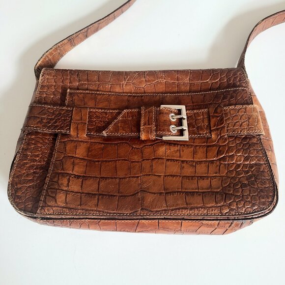 Browns Couture Made in Italy brown leather messenger bag with decorative buckle. - Picture 4 of 10